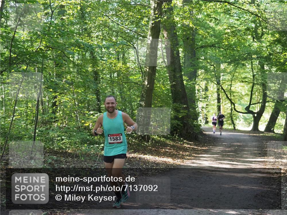 22.09.2024 - 32. Volkslauf durch das schöne Alstertal Miley Keyser http://msf.ph/oto/7137092 22.09.2024 10:23:12 Laufen 1583 meine-sportfotos.de