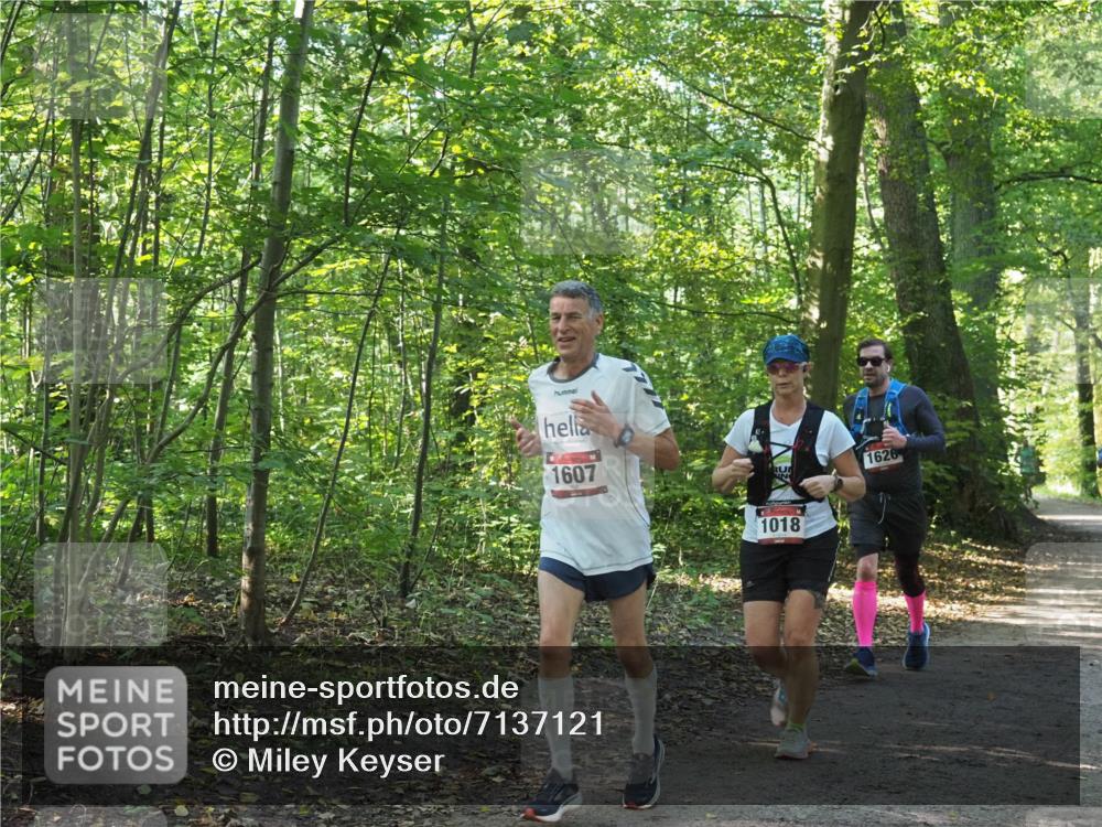 22.09.2024 - 32. Volkslauf durch das schöne Alstertal Miley Keyser http://msf.ph/oto/7137121 22.09.2024 10:22:59 Laufen 1607, 1626, 1018 meine-sportfotos.de