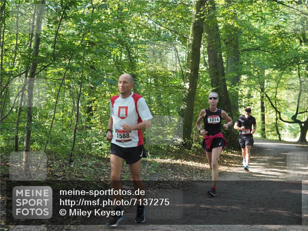 22.09.2024 - 32. Volkslauf durch das schöne Alstertal Miley Keyser http://msf.ph/oto/7137275 22.09.2024 10:21:55 Laufen 1588, 1014, 1577 meine-sportfotos.de