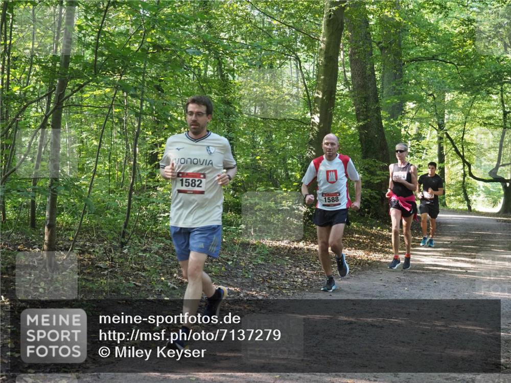 22.09.2024 - 32. Volkslauf durch das schöne Alstertal Miley Keyser http://msf.ph/oto/7137279 22.09.2024 10:21:54 Laufen 1582, 1588, 4014 meine-sportfotos.de