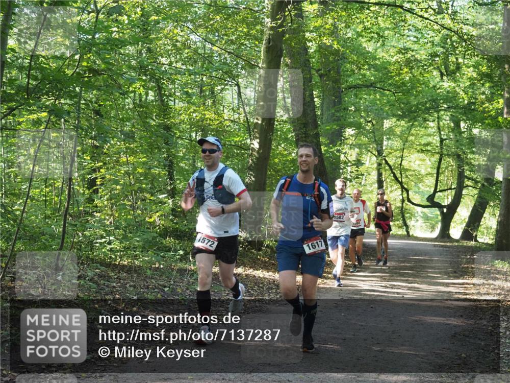 22.09.2024 - 32. Volkslauf durch das schöne Alstertal Miley Keyser http://msf.ph/oto/7137287 22.09.2024 10:21:51 Laufen 1572, 1617, 1582, 1688 meine-sportfotos.de
