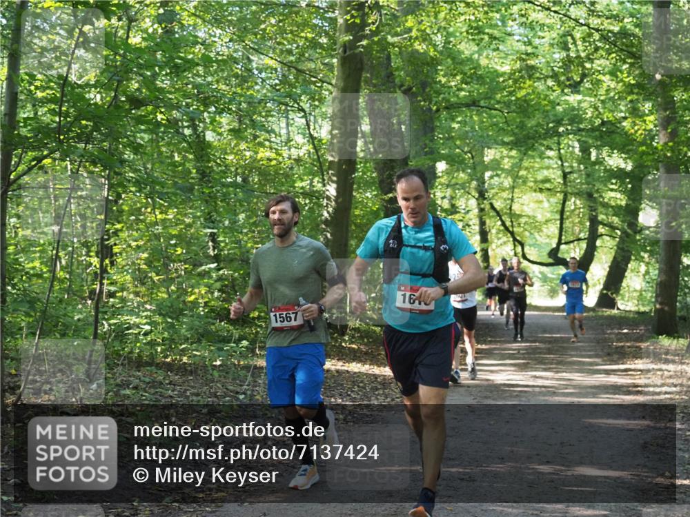 22.09.2024 - 32. Volkslauf durch das schöne Alstertal Miley Keyser http://msf.ph/oto/7137424 22.09.2024 10:20:49 Laufen 1567, 160 meine-sportfotos.de