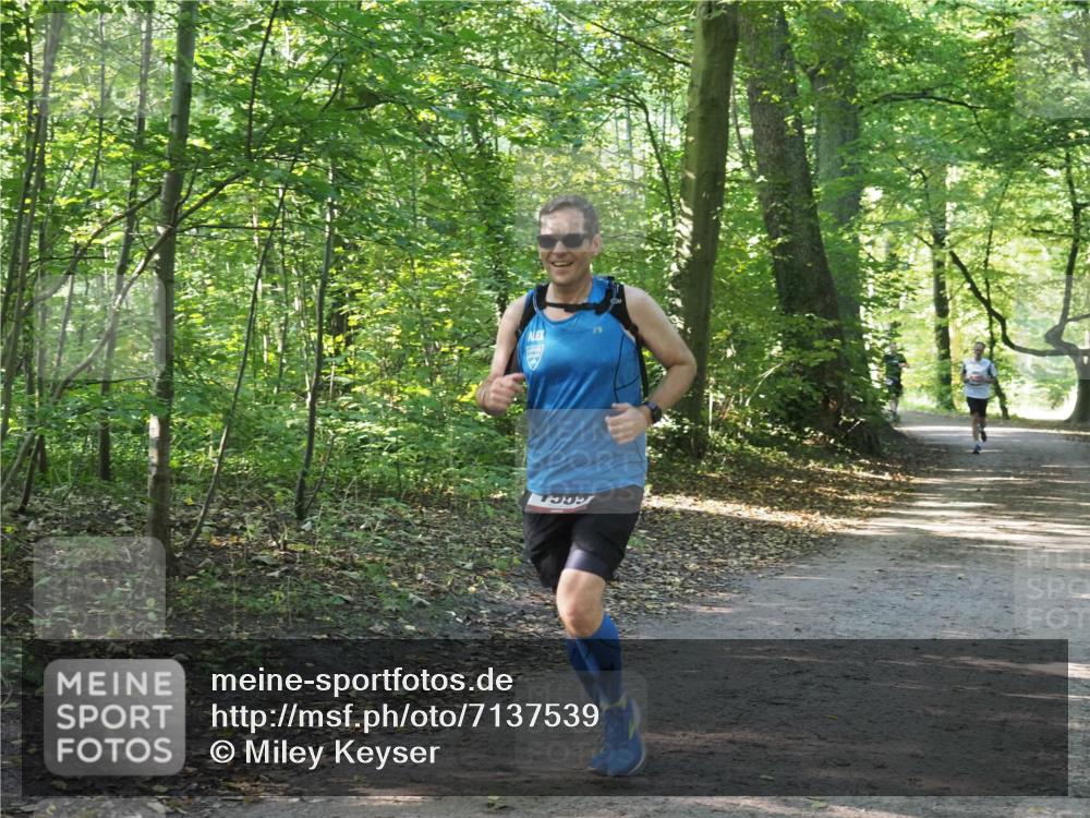 22.09.2024 - 32. Volkslauf durch das schöne Alstertal Miley Keyser http://msf.ph/oto/7137539 22.09.2024 10:19:38 Laufen  meine-sportfotos.de