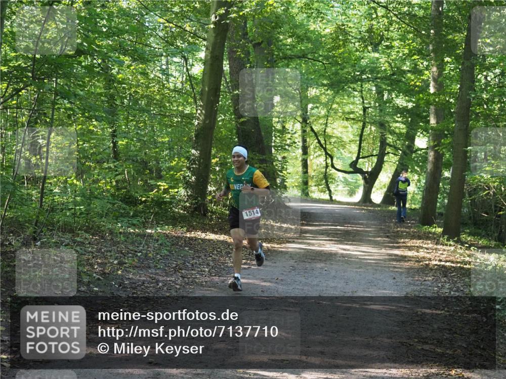 22.09.2024 - 32. Volkslauf durch das schöne Alstertal Miley Keyser http://msf.ph/oto/7137710 22.09.2024 10:17:37 Laufen 1514 meine-sportfotos.de