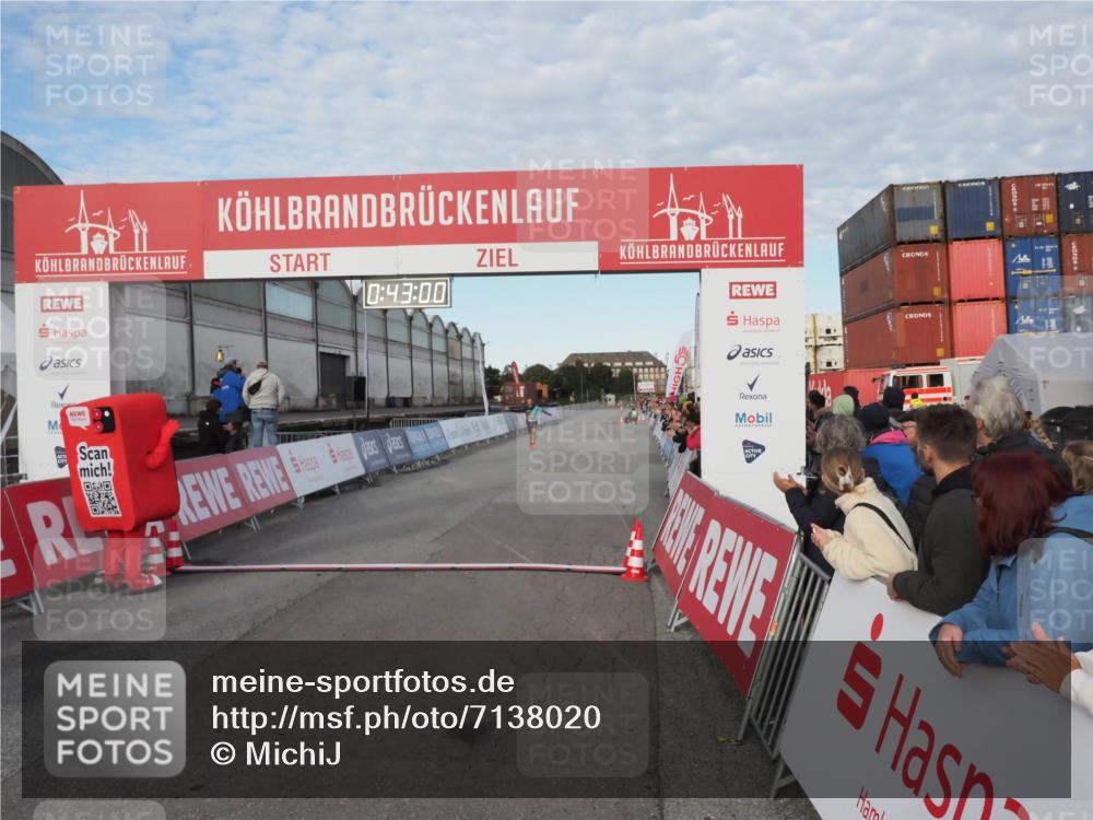 03.10.2024 - Köhlbrandbrückenlauf MichiJ http://msf.ph/oto/7138020 03.10.2024 09:42:48 Ziel 1010 meine-sportfotos.de