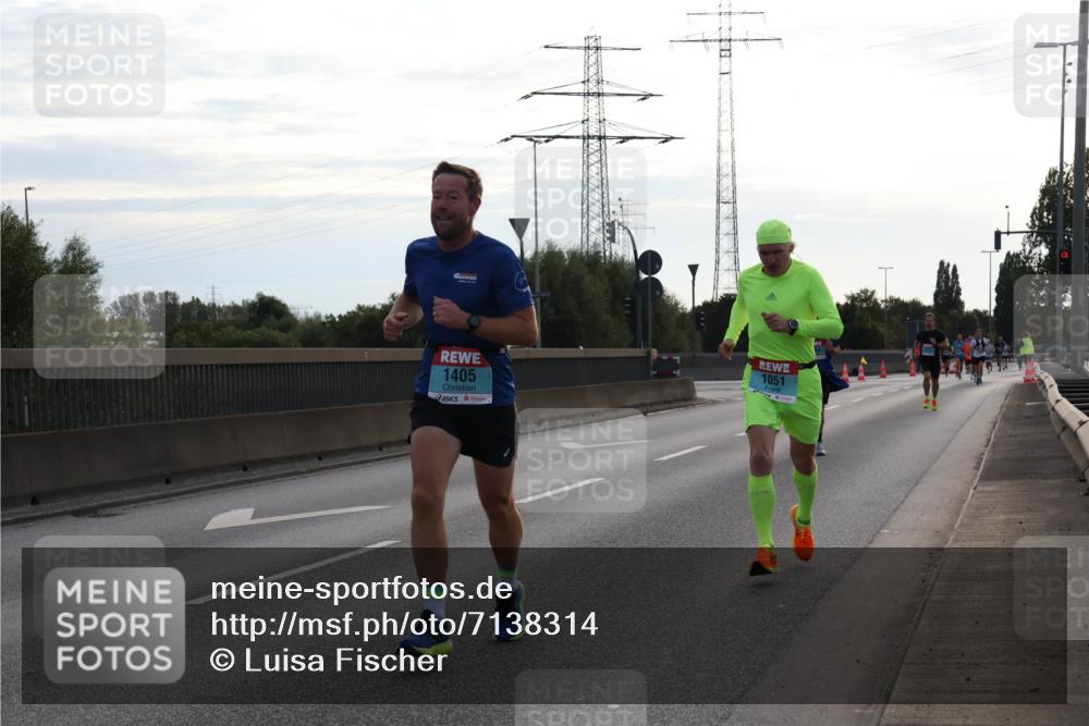 03.10.2024 - Köhlbrandbrückenlauf Luisa Fischer http://msf.ph/oto/7138314 03.10.2024 09:10:41 Position 3 1405, 1051 meine-sportfotos.de