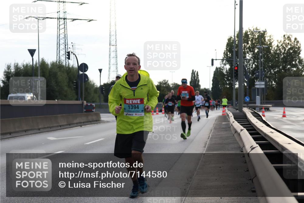 03.10.2024 - Köhlbrandbrückenlauf Luisa Fischer http://msf.ph/oto/7144580 03.10.2024 09:11:22 Position 3 1394, 1203 meine-sportfotos.de