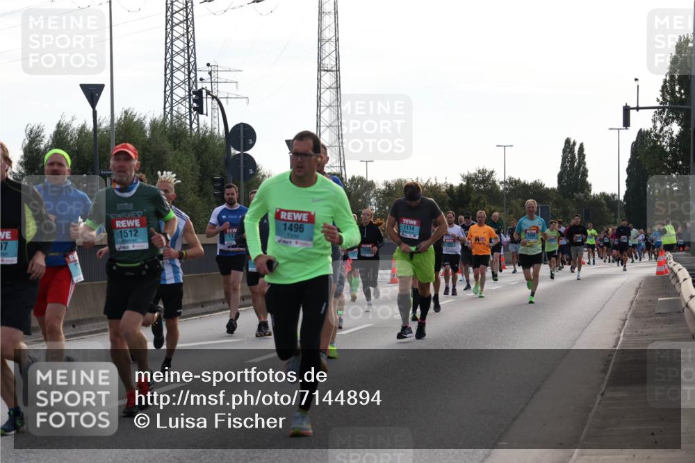 03.10.2024 - Köhlbrandbrückenlauf Luisa Fischer http://msf.ph/oto/7144894 03.10.2024 09:12:14 Position 3 97, 1512, 1496, 6, 141538, 1114 meine-sportfotos.de