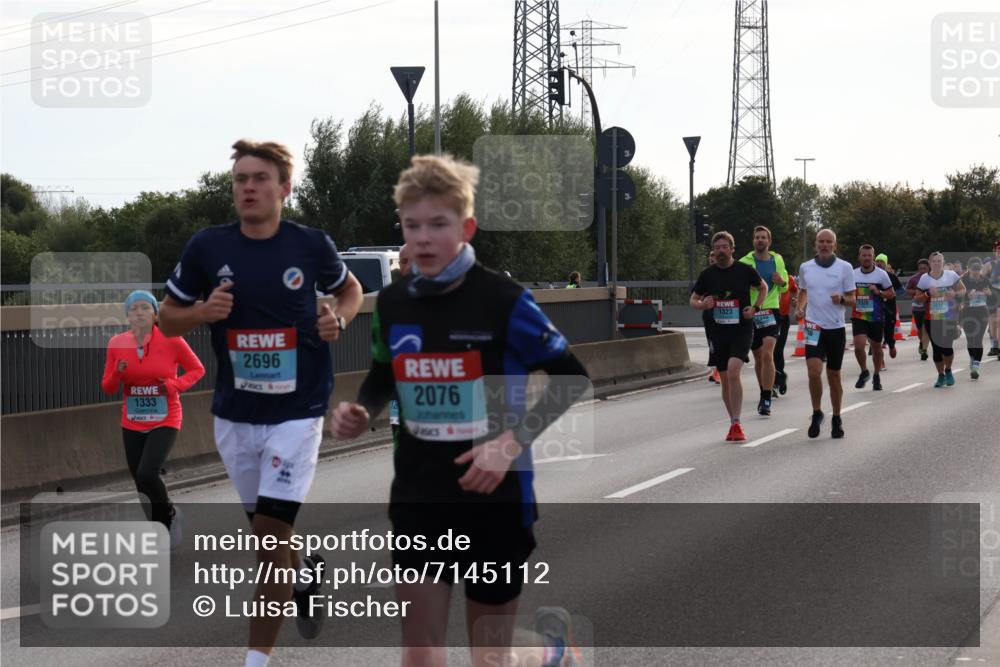 03.10.2024 - Köhlbrandbrückenlauf Luisa Fischer http://msf.ph/oto/7145112 03.10.2024 09:13:00 Position 3 1333, 2696, 2076, 1, 1323 meine-sportfotos.de