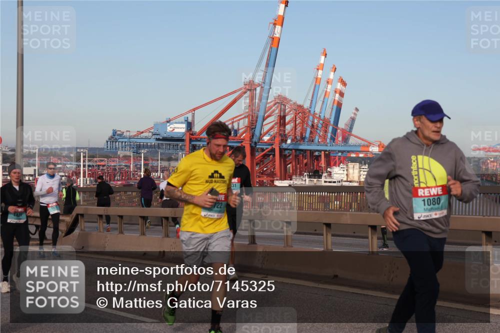 03.10.2024 - Köhlbrandbrückenlauf Matties Gatica Varas http://msf.ph/oto/7145325 03.10.2024 09:42:26 Position 2 1421, 1522, 722, 31, 1080 meine-sportfotos.de