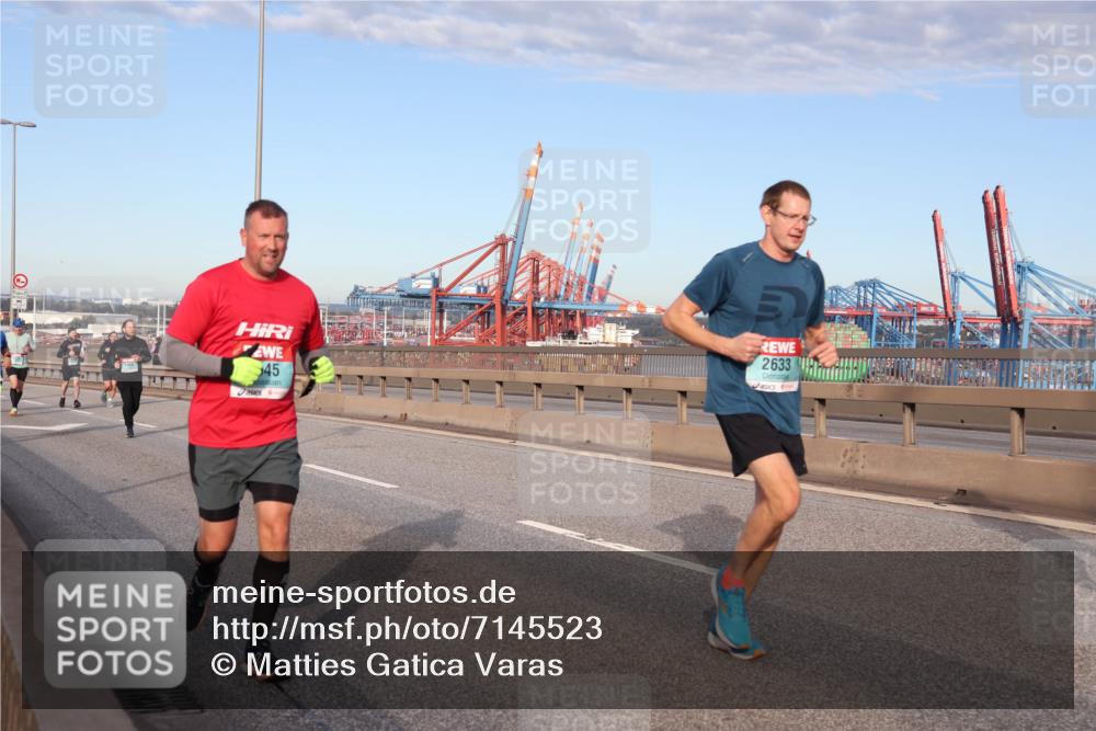 03.10.2024 - Köhlbrandbrückenlauf Matties Gatica Varas http://msf.ph/oto/7145523 03.10.2024 09:42:42 Position 2 45, 2633 meine-sportfotos.de