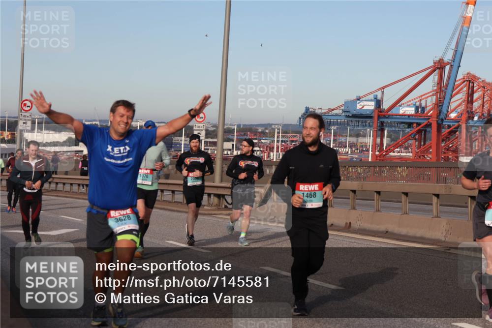 03.10.2024 - Köhlbrandbrückenlauf Matties Gatica Varas http://msf.ph/oto/7145581 03.10.2024 09:42:46 Position 2 1500, 3628, 1376, 1500, 1468 meine-sportfotos.de