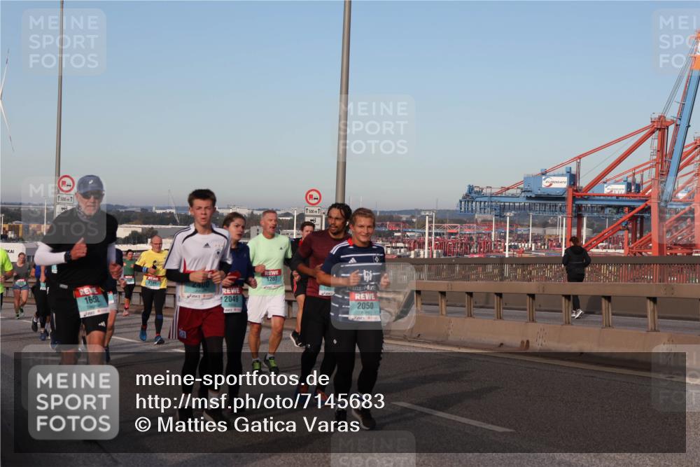 03.10.2024 - Köhlbrandbrückenlauf Matties Gatica Varas http://msf.ph/oto/7145683 03.10.2024 09:42:55 Position 2 1500, 1, 1652, 2191, 1287, 2400, 2049, 500, 2050 meine-sportfotos.de