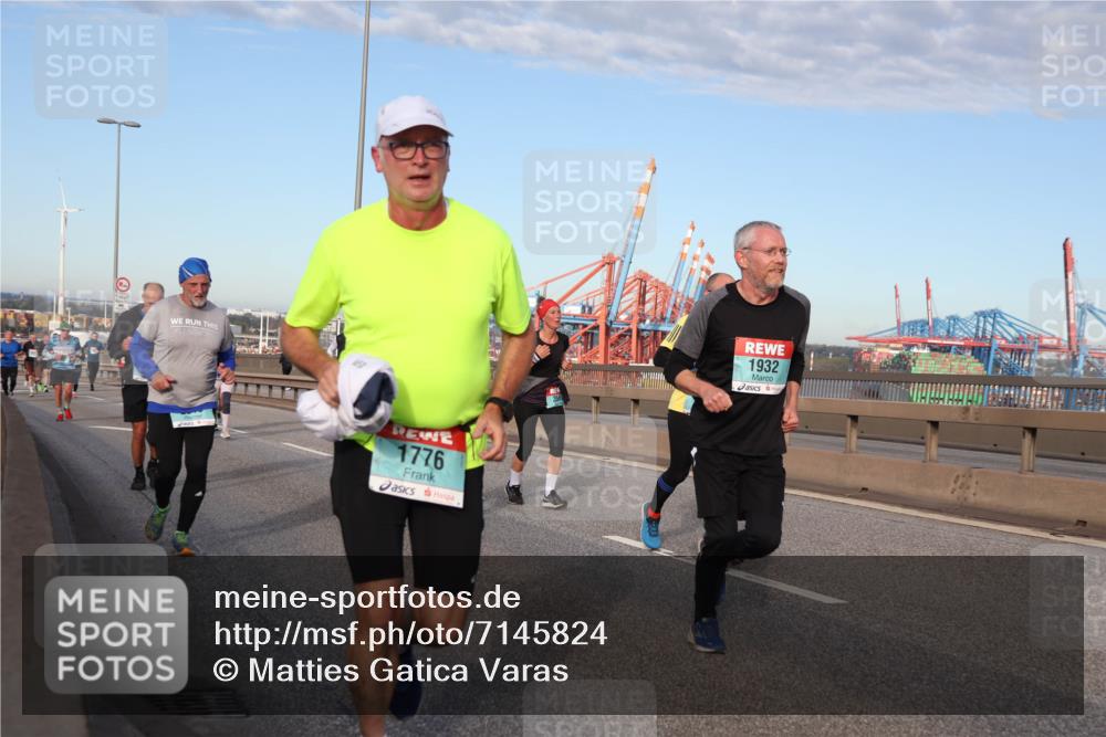 03.10.2024 - Köhlbrandbrückenlauf Matties Gatica Varas http://msf.ph/oto/7145824 03.10.2024 09:43:03 Position 2 1776, 1932 meine-sportfotos.de