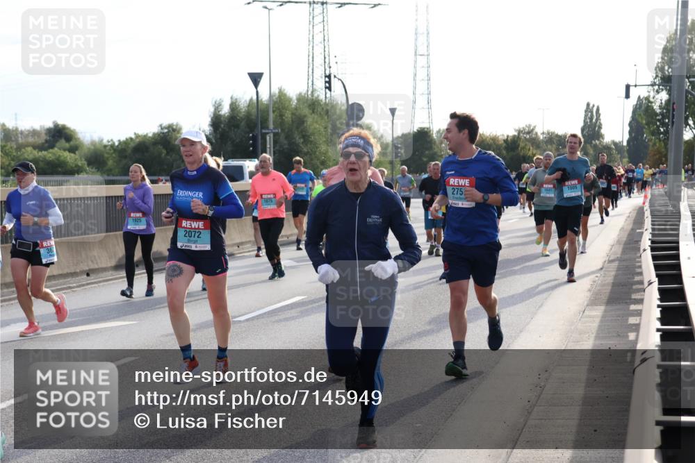 03.10.2024 - Köhlbrandbrückenlauf Luisa Fischer http://msf.ph/oto/7145949 03.10.2024 09:16:01 Position 3 362, 1925, 1875, 2072, 275, 1641, 1009 meine-sportfotos.de