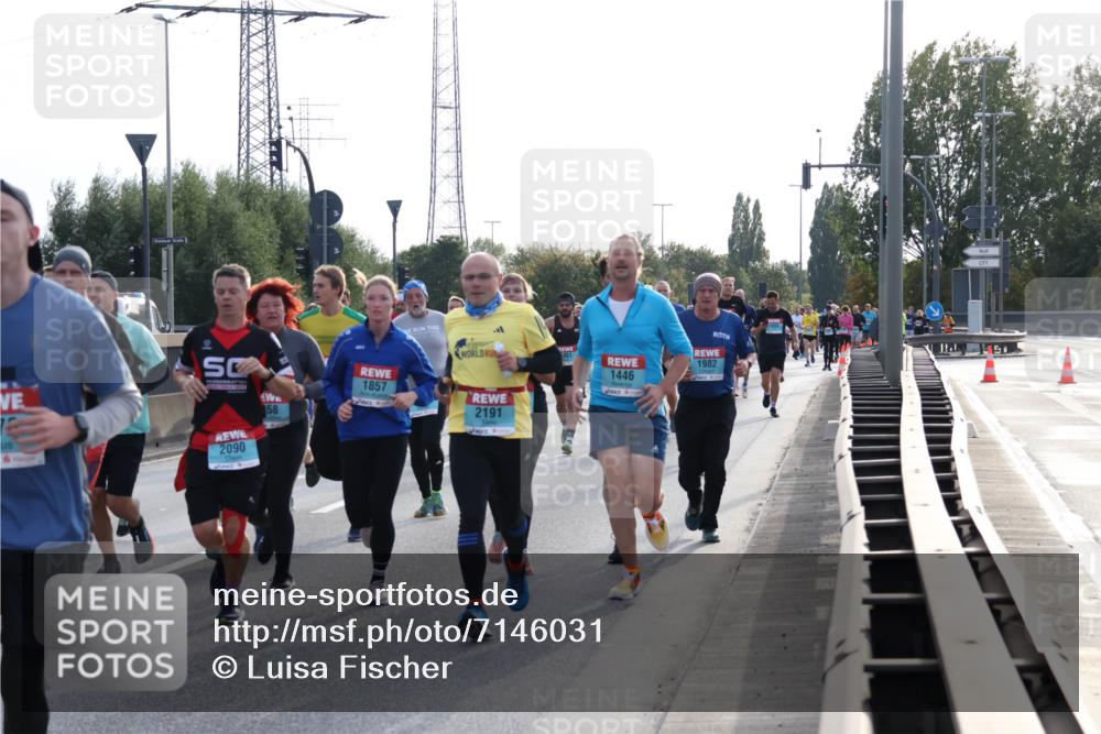 03.10.2024 - Köhlbrandbrückenlauf Luisa Fischer http://msf.ph/oto/7146031 03.10.2024 09:16:26 Position 3 73, 58, 2090, 1857, 451, 1982, 1446, 2191 meine-sportfotos.de