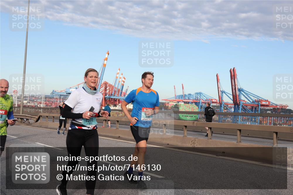 03.10.2024 - Köhlbrandbrückenlauf Matties Gatica Varas http://msf.ph/oto/7146130 03.10.2024 09:43:27 Position 2 8, 7511 meine-sportfotos.de