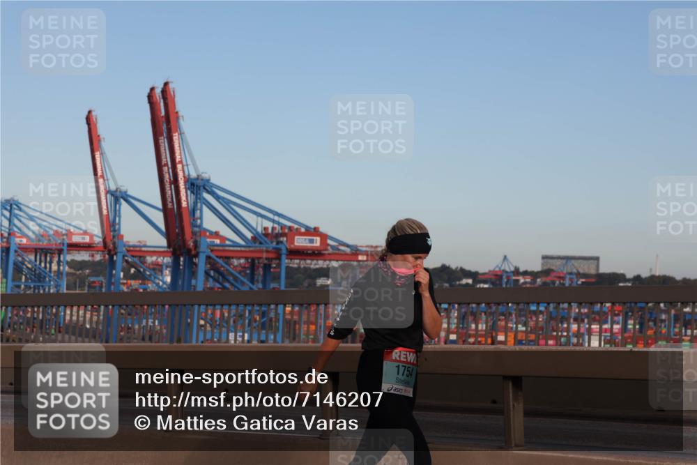 03.10.2024 - Köhlbrandbrückenlauf Matties Gatica Varas http://msf.ph/oto/7146207 03.10.2024 09:43:35 Position 2 1754 meine-sportfotos.de