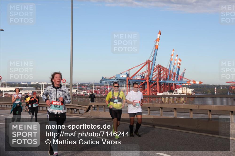 03.10.2024 - Köhlbrandbrückenlauf Matties Gatica Varas http://msf.ph/oto/7146244 03.10.2024 09:43:40 Position 2 1923, 591 meine-sportfotos.de