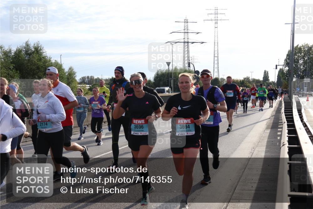 03.10.2024 - Köhlbrandbrückenlauf Luisa Fischer http://msf.ph/oto/7146355 03.10.2024 09:17:39 Position 3 2174, 1837, 231, 3696, 3694, 2436 meine-sportfotos.de