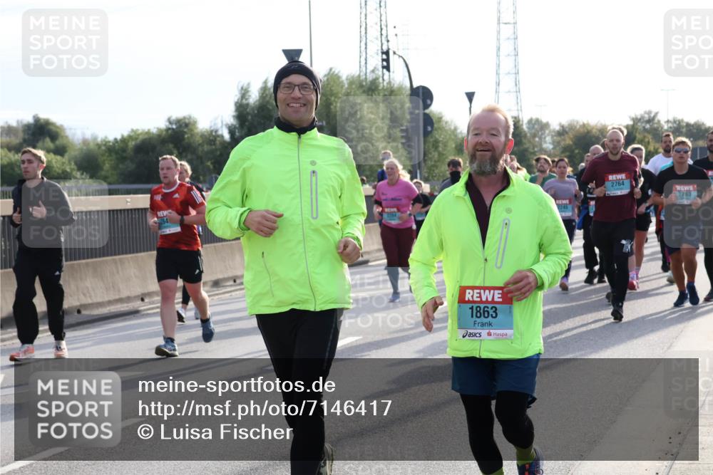 03.10.2024 - Köhlbrandbrückenlauf Luisa Fischer http://msf.ph/oto/7146417 03.10.2024 09:17:51 Position 3 264, 2204, 1863, 2764, 2763, 2245 meine-sportfotos.de