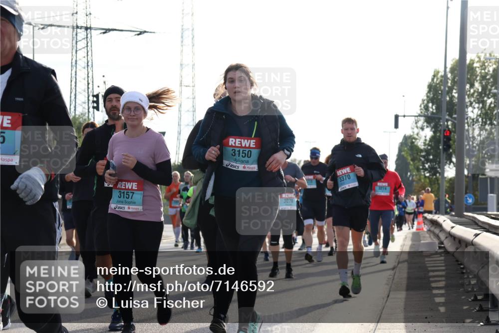 03.10.2024 - Köhlbrandbrückenlauf Luisa Fischer http://msf.ph/oto/7146592 03.10.2024 09:21:20 Position 3 5, 3157, 3150, 3070, 3370, 3274 meine-sportfotos.de