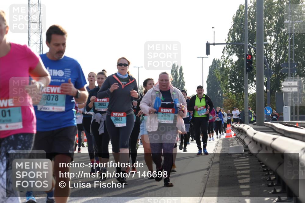 03.10.2024 - Köhlbrandbrückenlauf Luisa Fischer http://msf.ph/oto/7146698 03.10.2024 09:21:55 Position 3 01, 3078, 3002, 3083, 2419, 3172 meine-sportfotos.de