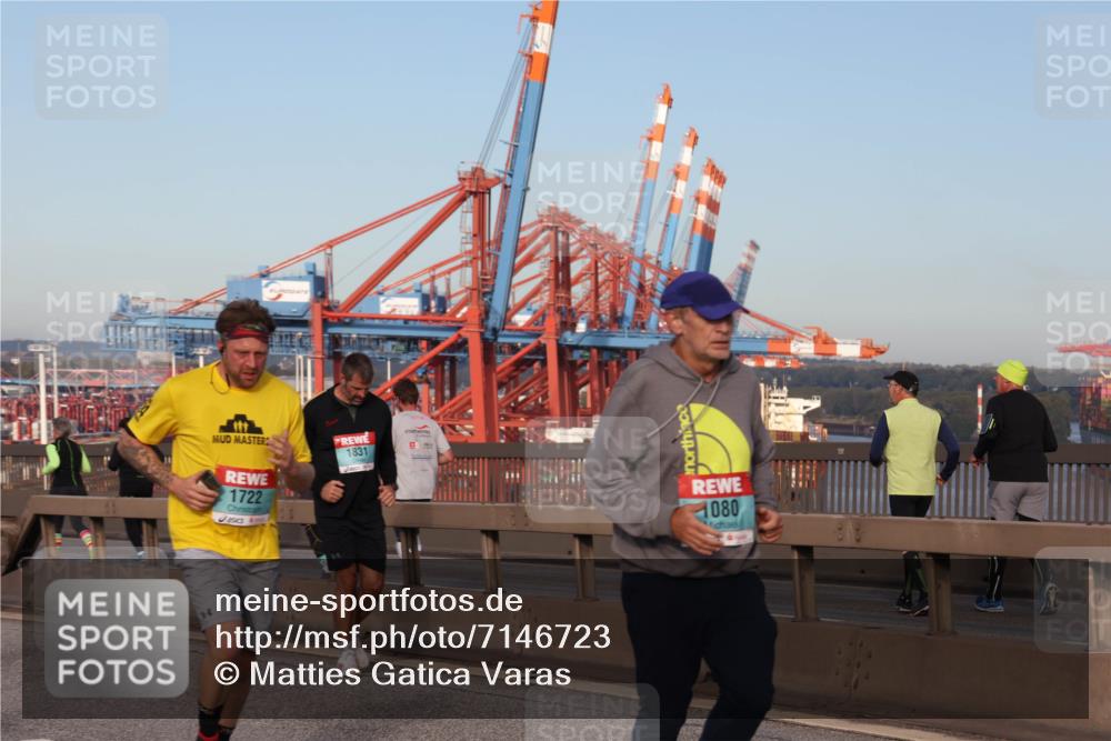 03.10.2024 - Köhlbrandbrückenlauf Matties Gatica Varas http://msf.ph/oto/7146723 03.10.2024 09:42:26 Position 2 15, 1722, 1831, 1080 meine-sportfotos.de
