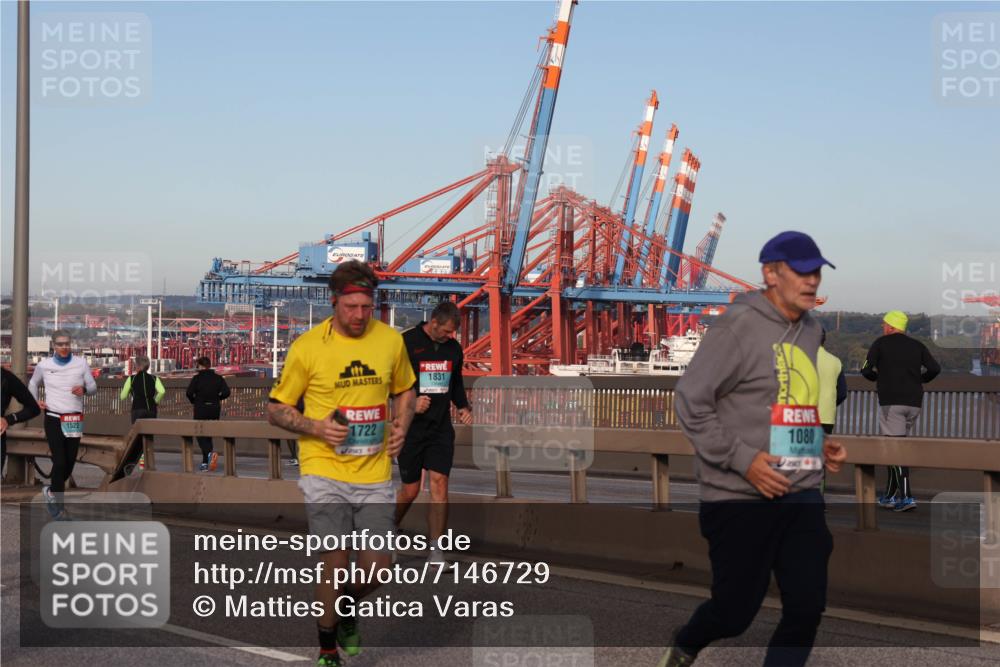 03.10.2024 - Köhlbrandbrückenlauf Matties Gatica Varas http://msf.ph/oto/7146729 03.10.2024 09:42:26 Position 2 1522, 1722, 1831, 1080 meine-sportfotos.de