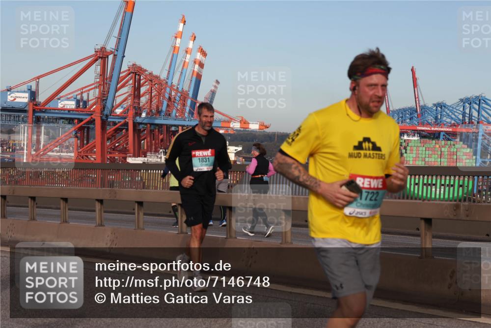 03.10.2024 - Köhlbrandbrückenlauf Matties Gatica Varas http://msf.ph/oto/7146748 03.10.2024 09:42:28 Position 2 1831, 1722, 2013 meine-sportfotos.de