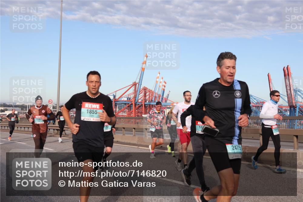 03.10.2024 - Köhlbrandbrückenlauf Matties Gatica Varas http://msf.ph/oto/7146820 03.10.2024 09:42:33 Position 2 1597, 1855, 1762, 18, 2475, 152 meine-sportfotos.de