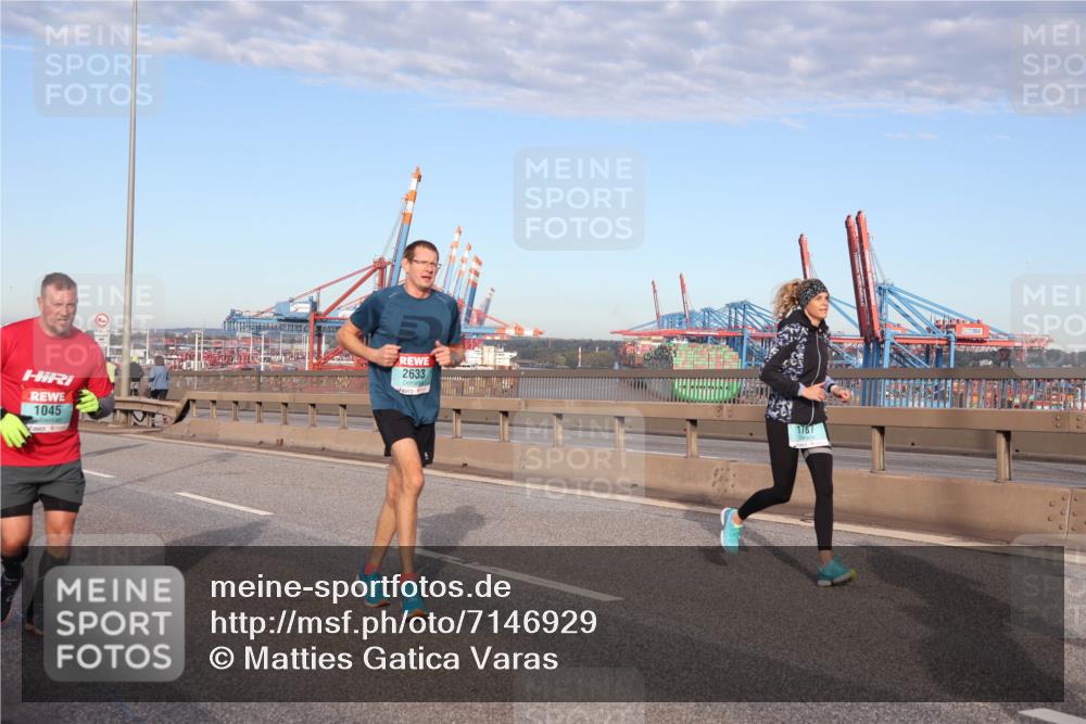 03.10.2024 - Köhlbrandbrückenlauf Matties Gatica Varas http://msf.ph/oto/7146929 03.10.2024 09:42:41 Position 2 1045, 2633, 1787 meine-sportfotos.de