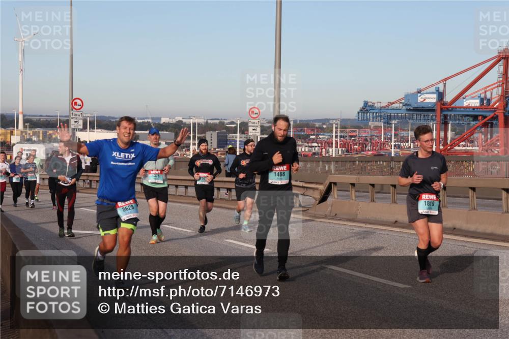 03.10.2024 - Köhlbrandbrückenlauf Matties Gatica Varas http://msf.ph/oto/7146973 03.10.2024 09:42:45 Position 2 1500, 1, 1500, 4, 1376, 1468, 3628, 1819 meine-sportfotos.de