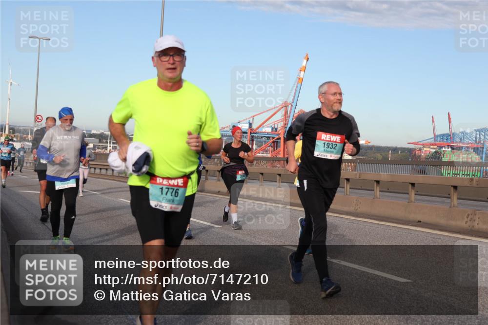 03.10.2024 - Köhlbrandbrückenlauf Matties Gatica Varas http://msf.ph/oto/7147210 03.10.2024 09:43:03 Position 2 1776, 1932 meine-sportfotos.de