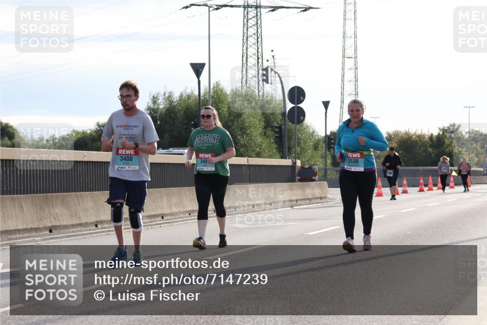 03.10.2024 - Köhlbrandbrückenlauf Luisa Fischer http://msf.ph/oto/7147239 03.10.2024 09:25:04 Position 3 29, 2024, 3480, 348, 3536 meine-sportfotos.de