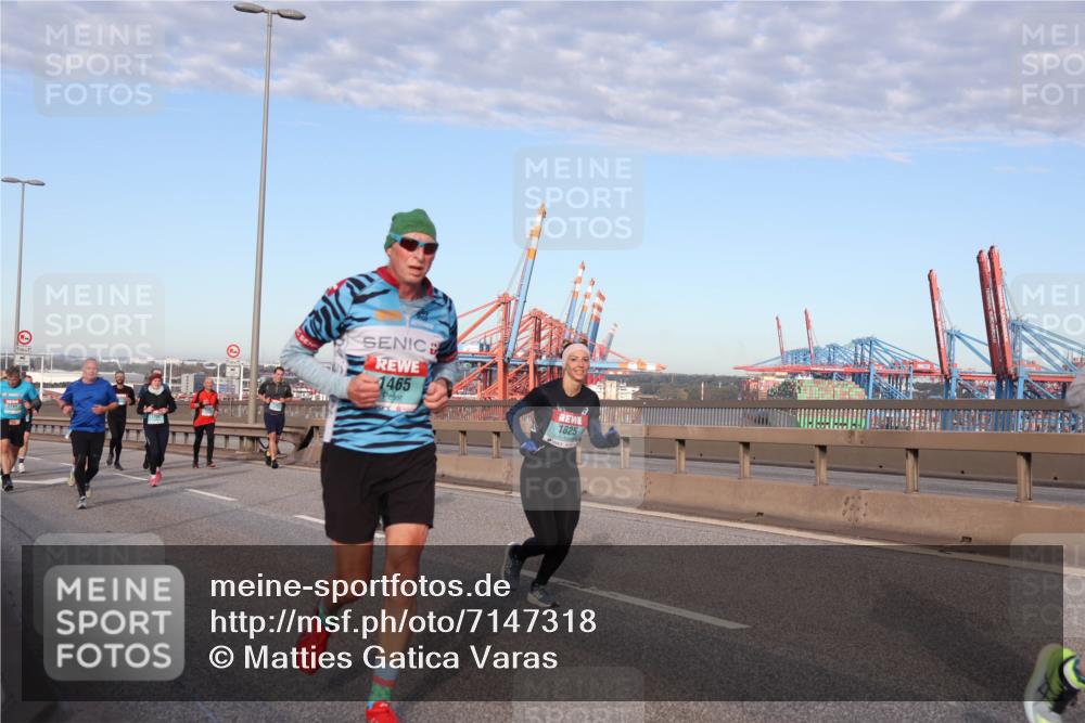 03.10.2024 - Köhlbrandbrückenlauf Matties Gatica Varas http://msf.ph/oto/7147318 03.10.2024 09:43:12 Position 2 1465, 1825 meine-sportfotos.de