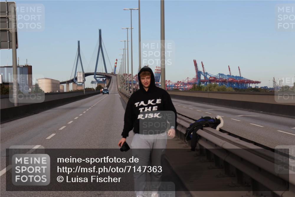 03.10.2024 - Köhlbrandbrückenlauf Luisa Fischer http://msf.ph/oto/7147363 03.10.2024 09:30:09 Position 3  meine-sportfotos.de