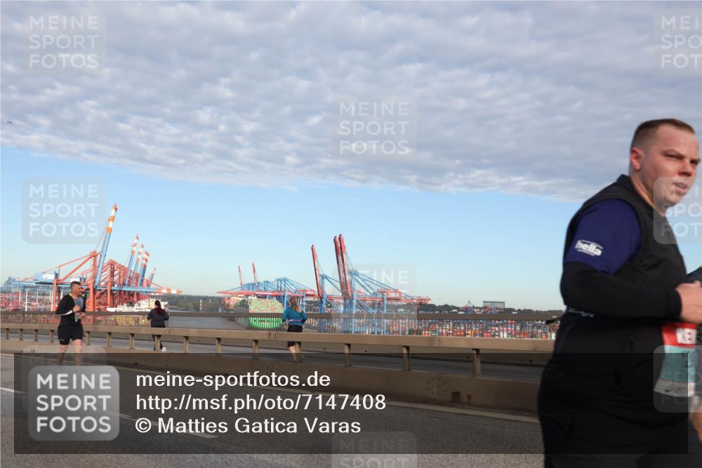 03.10.2024 - Köhlbrandbrückenlauf Matties Gatica Varas http://msf.ph/oto/7147408 03.10.2024 09:43:22 Position 2 128 meine-sportfotos.de