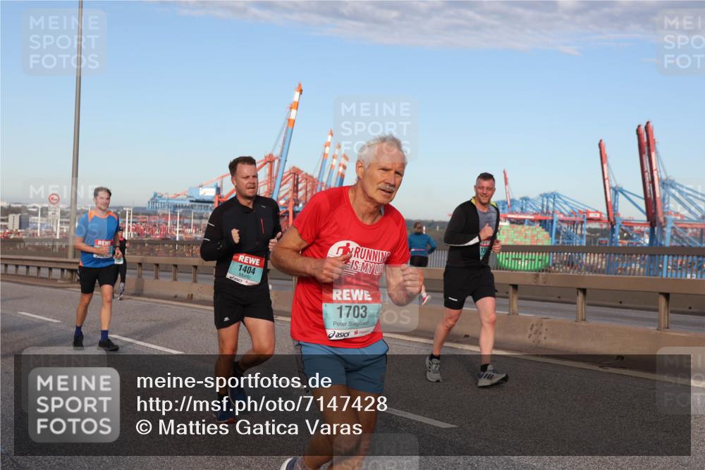 03.10.2024 - Köhlbrandbrückenlauf Matties Gatica Varas http://msf.ph/oto/7147428 03.10.2024 09:43:24 Position 2 1404, 1703, 136 meine-sportfotos.de