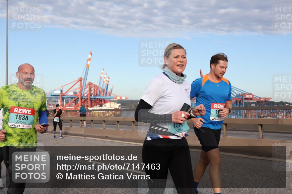 03.10.2024 - Köhlbrandbrückenlauf Matties Gatica Varas http://msf.ph/oto/7147463 03.10.2024 09:43:28 Position 2 1838, 15, 18 meine-sportfotos.de