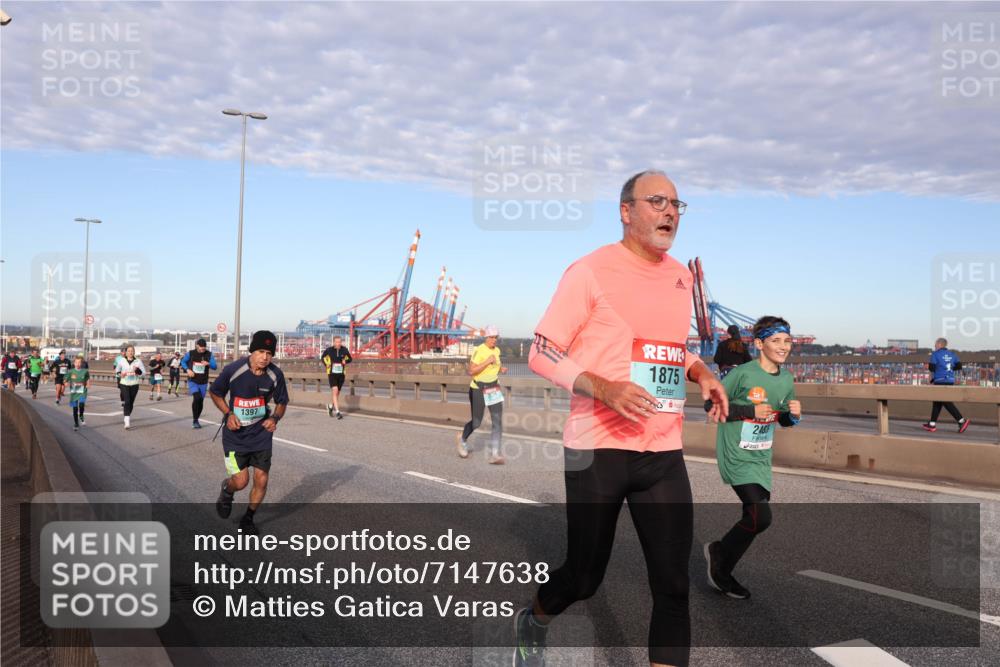 03.10.2024 - Köhlbrandbrückenlauf Matties Gatica Varas http://msf.ph/oto/7147638 03.10.2024 09:43:48 Position 2 1397, 1875, 2483 meine-sportfotos.de