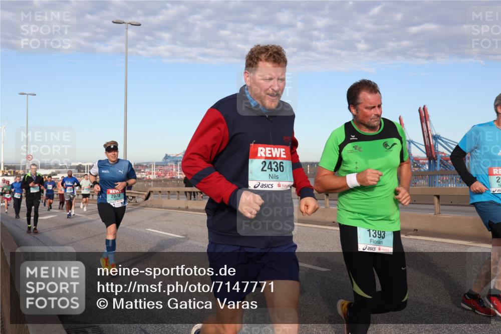 03.10.2024 - Köhlbrandbrückenlauf Matties Gatica Varas http://msf.ph/oto/7147771 03.10.2024 09:44:02 Position 2 2078, 2436, 1393, 2 meine-sportfotos.de
