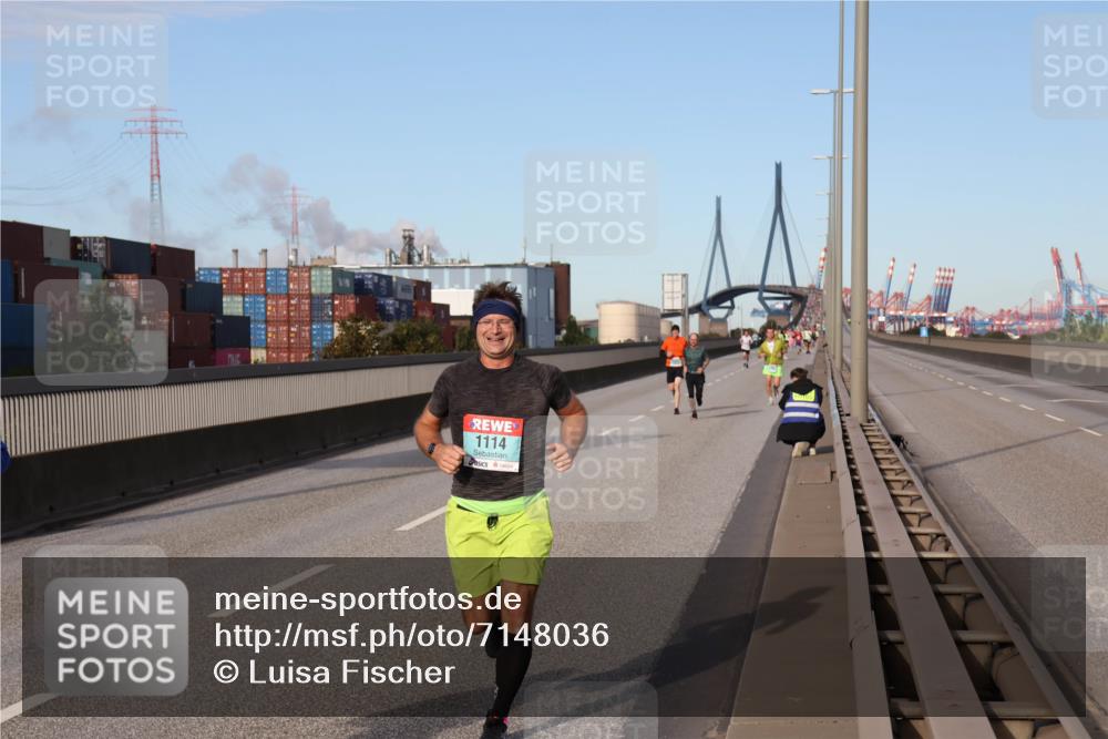 03.10.2024 - Köhlbrandbrückenlauf Luisa Fischer http://msf.ph/oto/7148036 03.10.2024 09:42:51 Position 3 1114 meine-sportfotos.de
