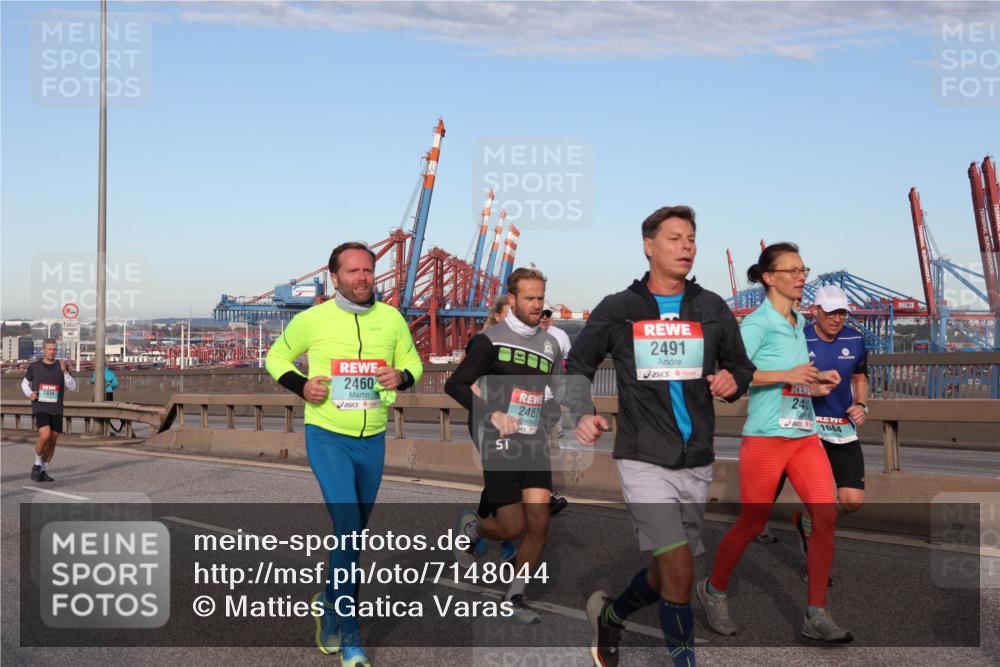 03.10.2024 - Köhlbrandbrückenlauf Matties Gatica Varas http://msf.ph/oto/7148044 03.10.2024 09:44:29 Position 2 2834, 2460, 2462, 2491, 24, 1664 meine-sportfotos.de