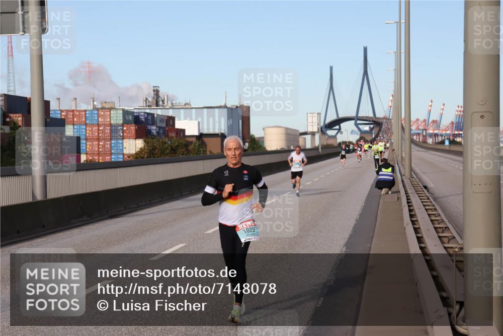 03.10.2024 - Köhlbrandbrückenlauf Luisa Fischer http://msf.ph/oto/7148078 03.10.2024 09:43:10 Position 3 1029 meine-sportfotos.de