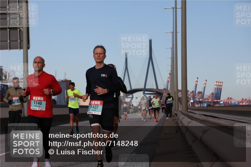 03.10.2024 - Köhlbrandbrückenlauf Luisa Fischer http://msf.ph/oto/7148248 03.10.2024 09:44:05 Position 3 1016, 1140, 1257, 1437 meine-sportfotos.de