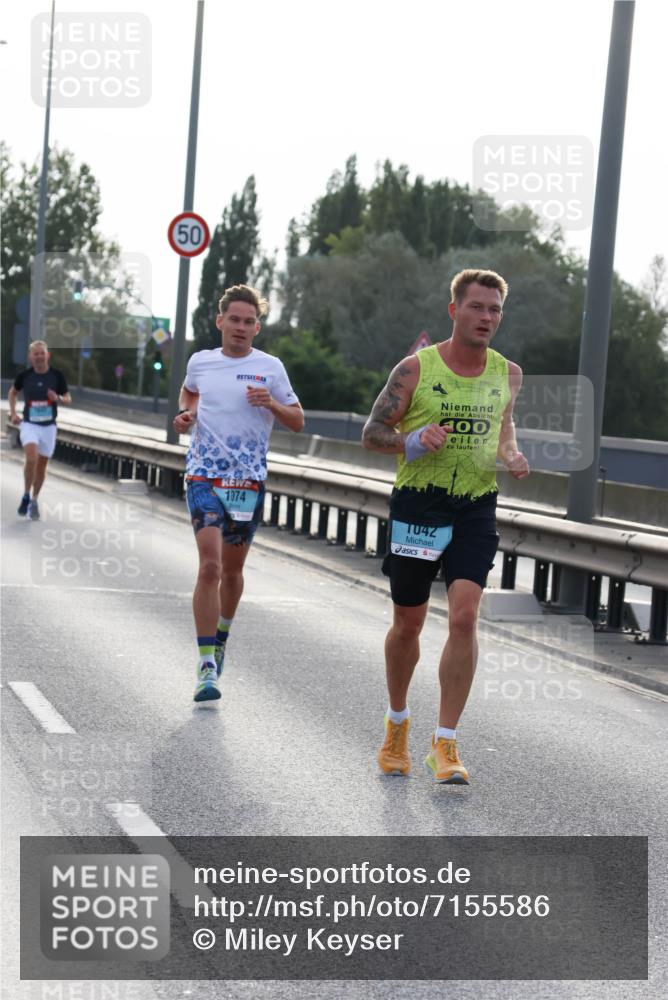 03.10.2024 - Köhlbrandbrückenlauf Miley Keyser http://msf.ph/oto/7155586 03.10.2024 09:10:59 Position 3 50, 400, 1074, 1042 meine-sportfotos.de