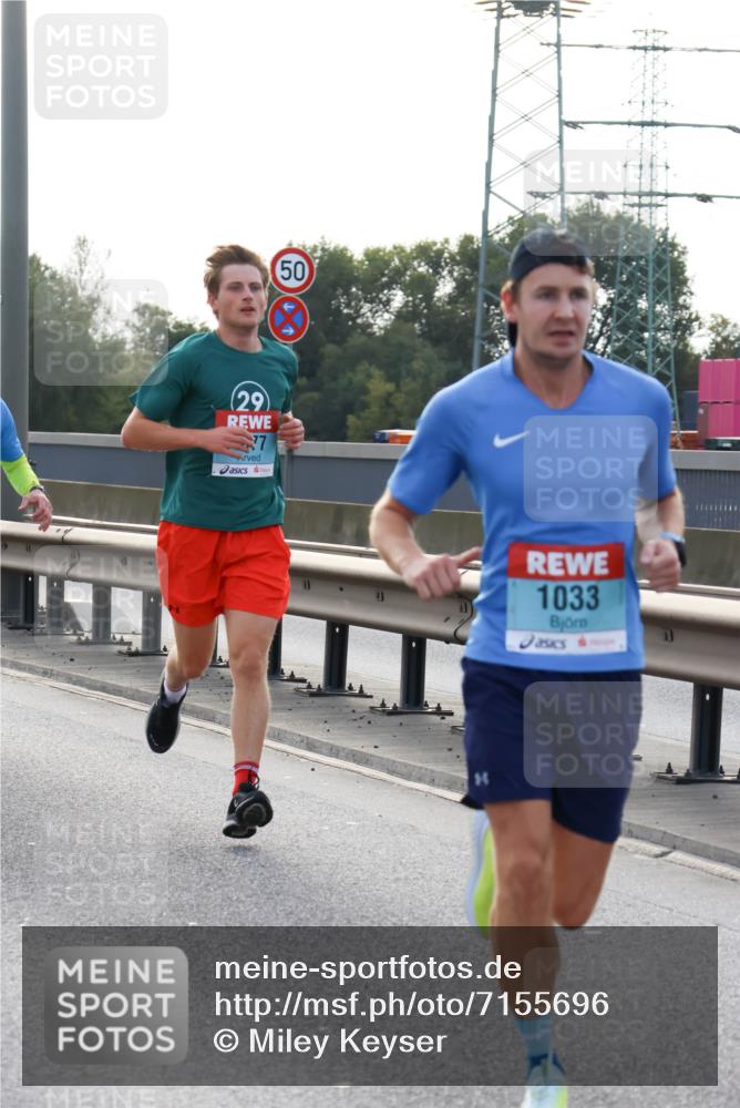 03.10.2024 - Köhlbrandbrückenlauf Miley Keyser http://msf.ph/oto/7155696 03.10.2024 09:11:37 Position 3 29, 77, 50, 1033 meine-sportfotos.de