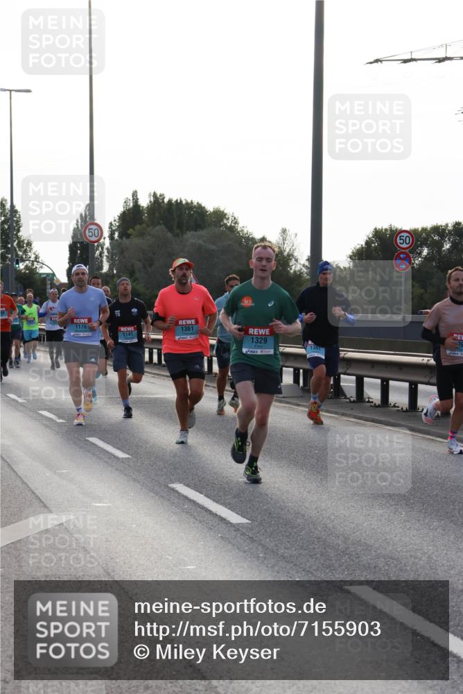 03.10.2024 - Köhlbrandbrückenlauf Miley Keyser http://msf.ph/oto/7155903 03.10.2024 09:12:31 Position 3 1176, 1141, 1361, 1329, 50, 79, 1301 meine-sportfotos.de