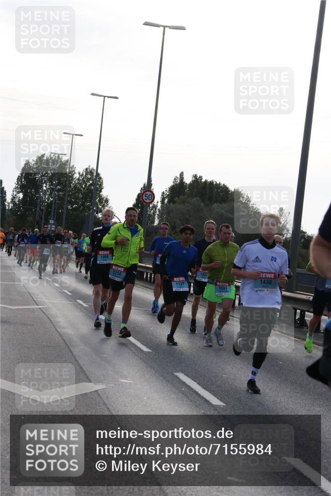 03.10.2024 - Köhlbrandbrückenlauf Miley Keyser http://msf.ph/oto/7155984 03.10.2024 09:12:46 Position 3 1068, 1250, 1121, 1437, 1391, 1438 meine-sportfotos.de